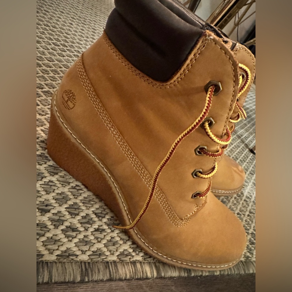 Timberland Women's Brown Wedge Boots